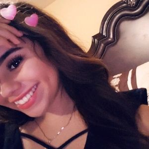 Meet your Posher, Yahaira